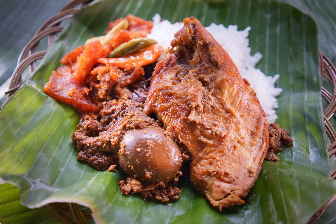 Kenikmatan Otentik Gudeg Jogja